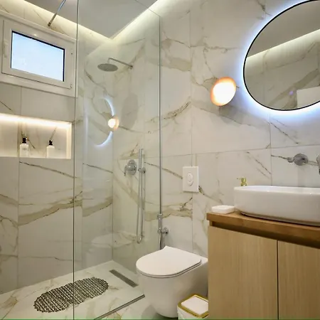 Kola Appartement Sarandë